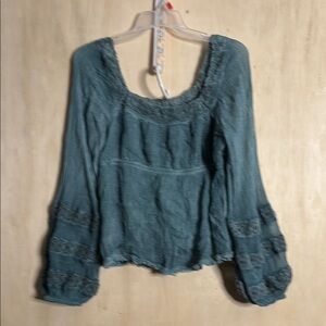 Free People Moonchaser peasant top. Size medium